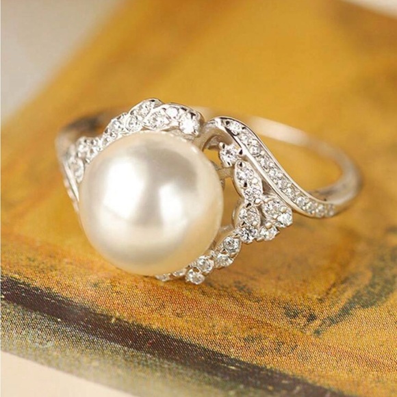 925 Sterling Silver Pearl Ring Size 7 - Picture 5 of 5